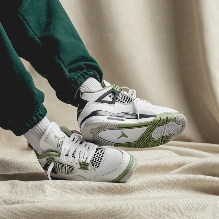 Nike Air Wmns Jordan 4 Retro ‘Seafoam’