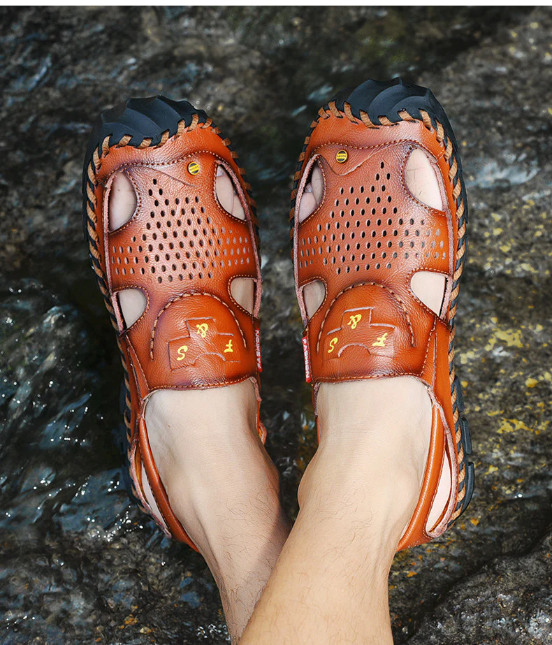 Flow Men’s Genuine Leather Summer Clogs – Breathable Closed-Toe Soft Sole Casual Beach Sandals